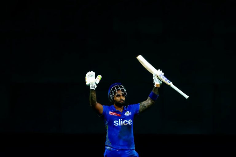 सूर्याने गुजरातला धू धू धुतले थेट खात्यात शतकचं; IPL चे पहिले शतक; भन्नाट मिम्सचाही पाऊस