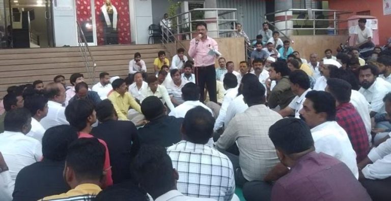 विश्वस्त निवडीचा वाद चिघळणार; उपोषणाचा बारावा दिवस जेजुरी बंदचा निर्णय २ दिवसातच