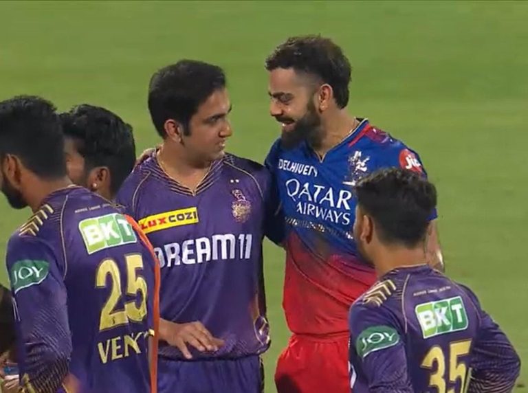 पूर्वीचं वाद अन् विरोधातील जिकरीची लढत तरीही समोरं येताच गळाभेट; अनोख्या मैत्रीचं हे चित्र प्रचंड व्हायरल…