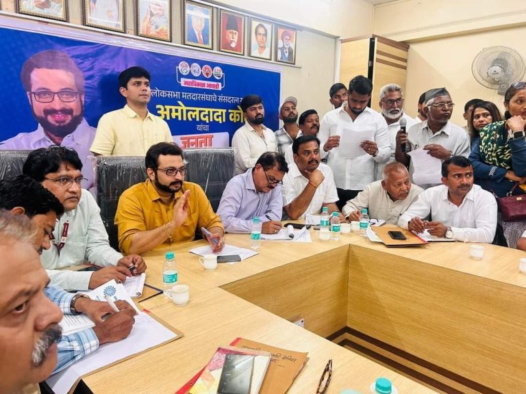 खासदार डॉ.अमोल कोल्हे यांचा हडपसर मतदारसंघात जनता दरबार ; नागरिकांचा उत्स्फूर्त प्रतिसाद, अधिकाऱ्यांना सूचना व तत्काळ समस्यांचे निराकरण