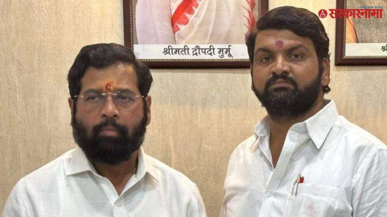 कमिशनसाठी शिंदे गटाच्या सोलापूर जिल्हाप्रमुखाकडून ठेकेदाराला मारहाण; खंडणीचा गुन्हाही दाखल