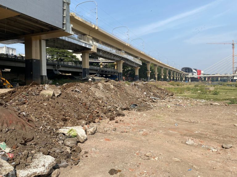 शहराचे सौंदर्यीकरण की विद्रुपीकरण?;अर्बन सेलच्या वतीने डॉ राजेंद्र भोसले यांना निवेदन