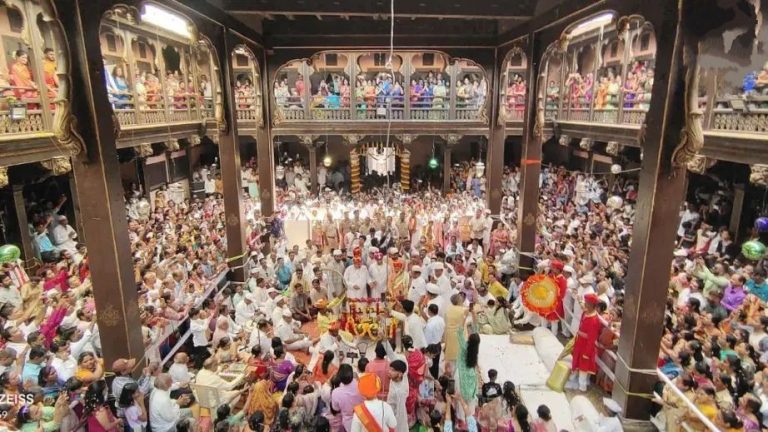 भोरला राजवाड्यात संस्थानच्या ३०५ वर्षांच्या परंपरेनुसार पारंपारिक पध्दतीने रामजन्मोत्सव साजरा
