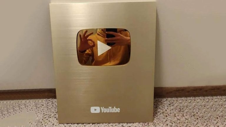 आपल्याला YouTube वर कधी मिळेल गोल्डन बटण ? 1 लाख व्ह्यूज पुरेसे असतील का?