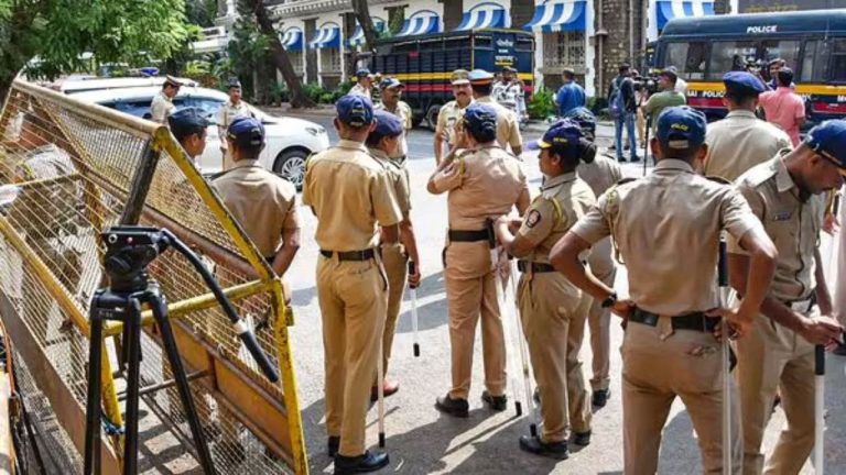 पत्नीच्या हत्येचा असा प्लॅन… पंजाबमधील २ महिलांना दिली हत्येची सुपारी; केला गळा चिरून खून