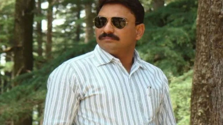 आधी अल्पवयीन मुलाचे रक्त बदलले, आता किडनी रॅकेटमध्ये अडकला… पुणे पोर्श प्रकरणातील आरोपी डॉक्टर हा आहे एक मोठा घोटाळेबाज!
