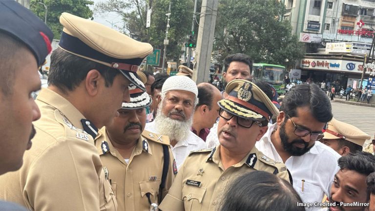 गंगाधाम चौकातील भीषण अपघात : पोलीस आयुक्त अमितेश कुमार यांनी केली घटनास्थळाची पाहणी