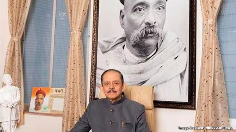 लोकमान्यांच्या विचारांचा दीप मालवला… दीपक टिळक यांचं पुण्यात निधन; विचारांचे एक युग संपले