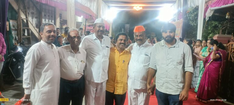 भारत कॉलनी शिवराज मित्र मंडळ आदर्श गणेशोत्सव मंडळ; चंदनापासून बनवलेली गणेश मूर्ती आणि ही आहे मोठी प्रथा