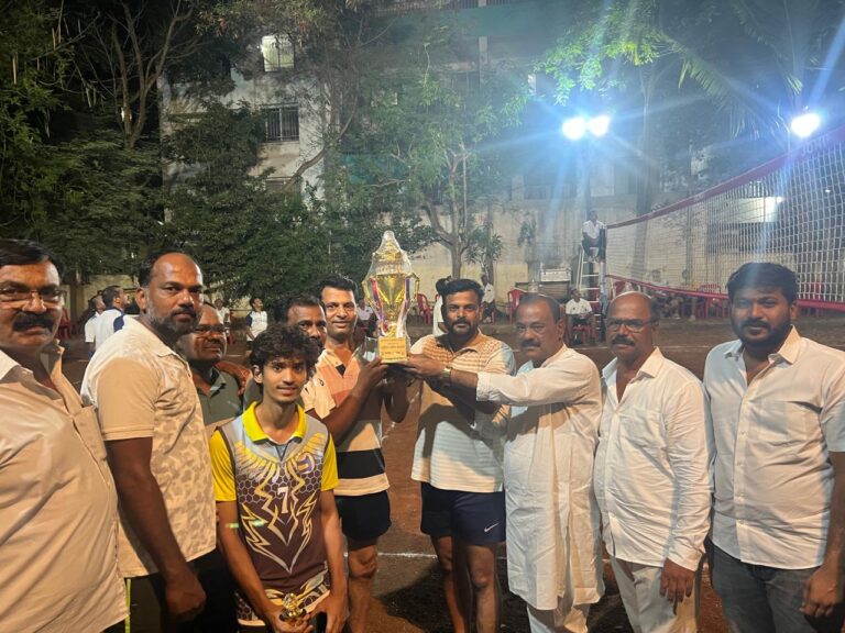 वनदेवी स्पोर्ट्स क्लब आयोजित वारजे शूटिंग हॉलीबॉल स्पर्धा उत्साहात संपन्न!