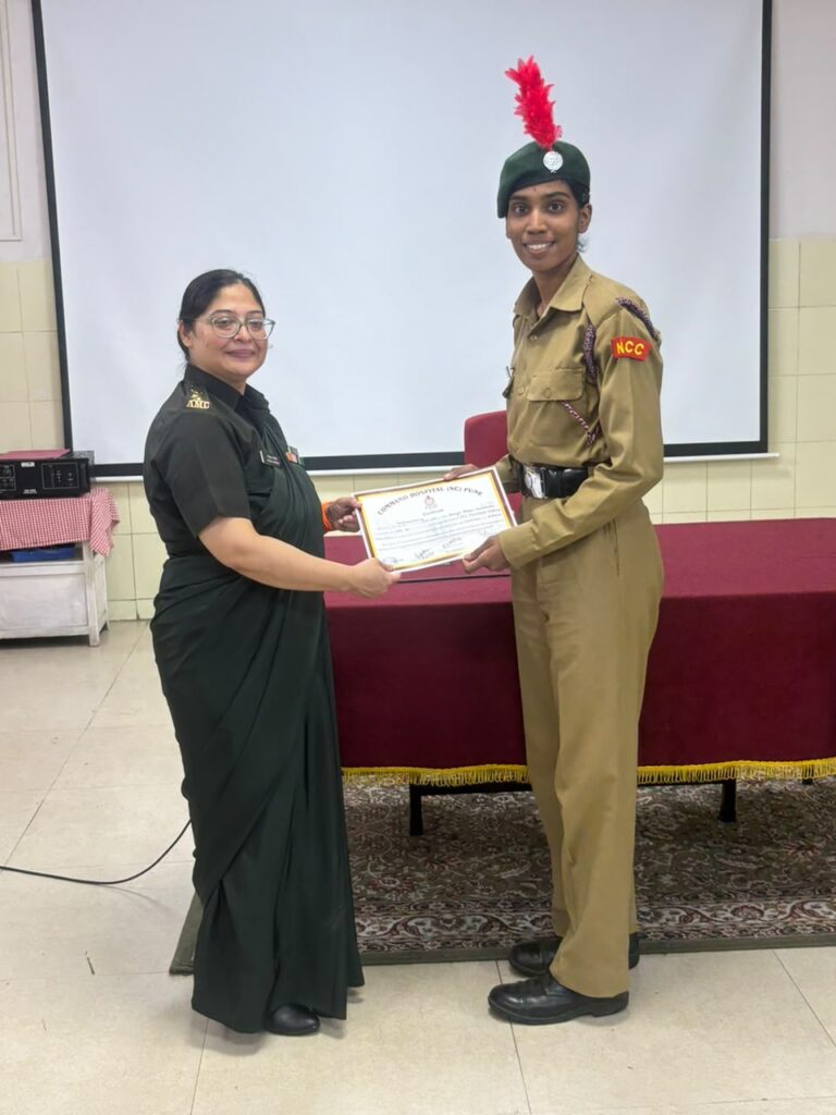 मुळशीची सुवर्ण कन्या सानिया पप्पू कंधारेने राष्ट्रीय स्तरावर मिळविलेल्या या यशामुळे NCC आणि पालकांकडून अभिनंदन